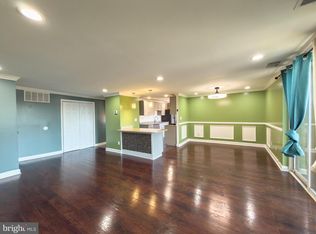 3327 Huntley Square Dr #B, Temple hills, MD 20748
