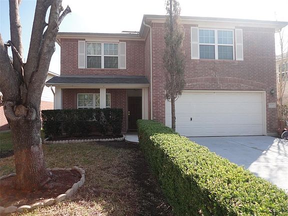 3rd image of 8407 Rollins Bend Ln