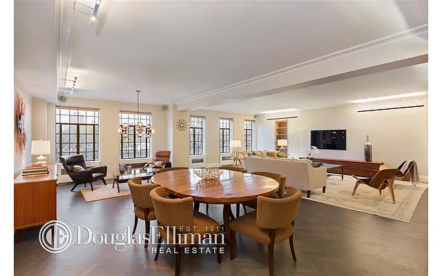 Sold by Douglas Elliman | media 16