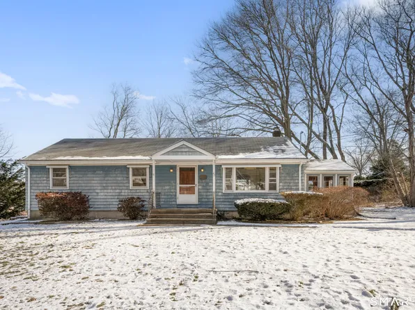 42 Clift Lane, Groton, CT 06355