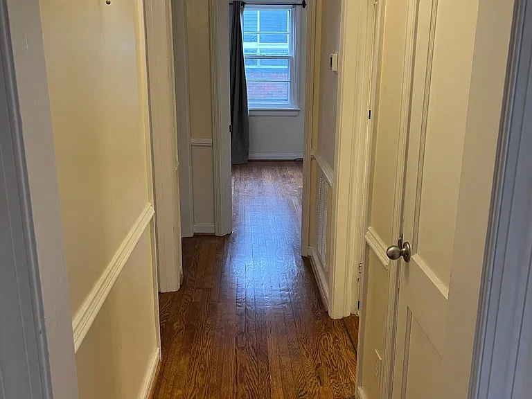 8516 Wetherly Dr — Photo 9