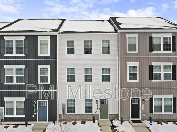 2nd image of 413 Eclipse St