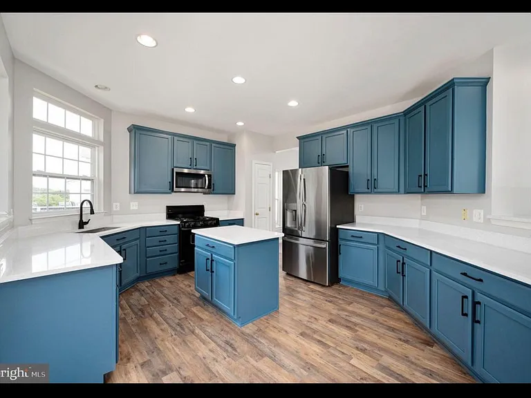 9333 Birch Cliff Dr — Photo 14