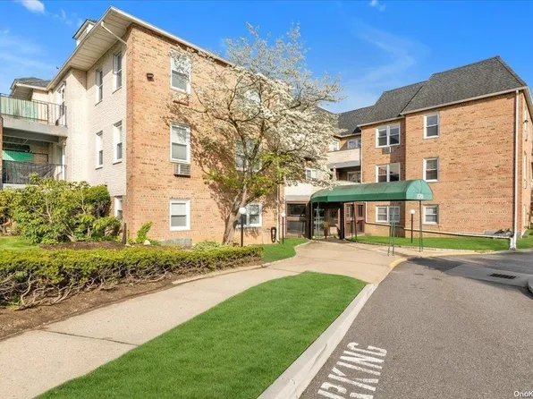 570 Broadway #A30, Lynbrook, NY 11563