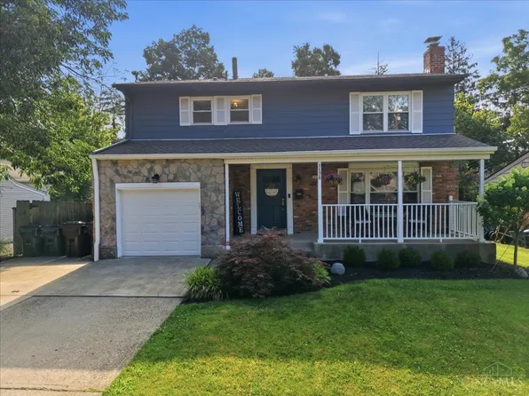 8898 Brittany Dr, Blue Ash, OH 45242