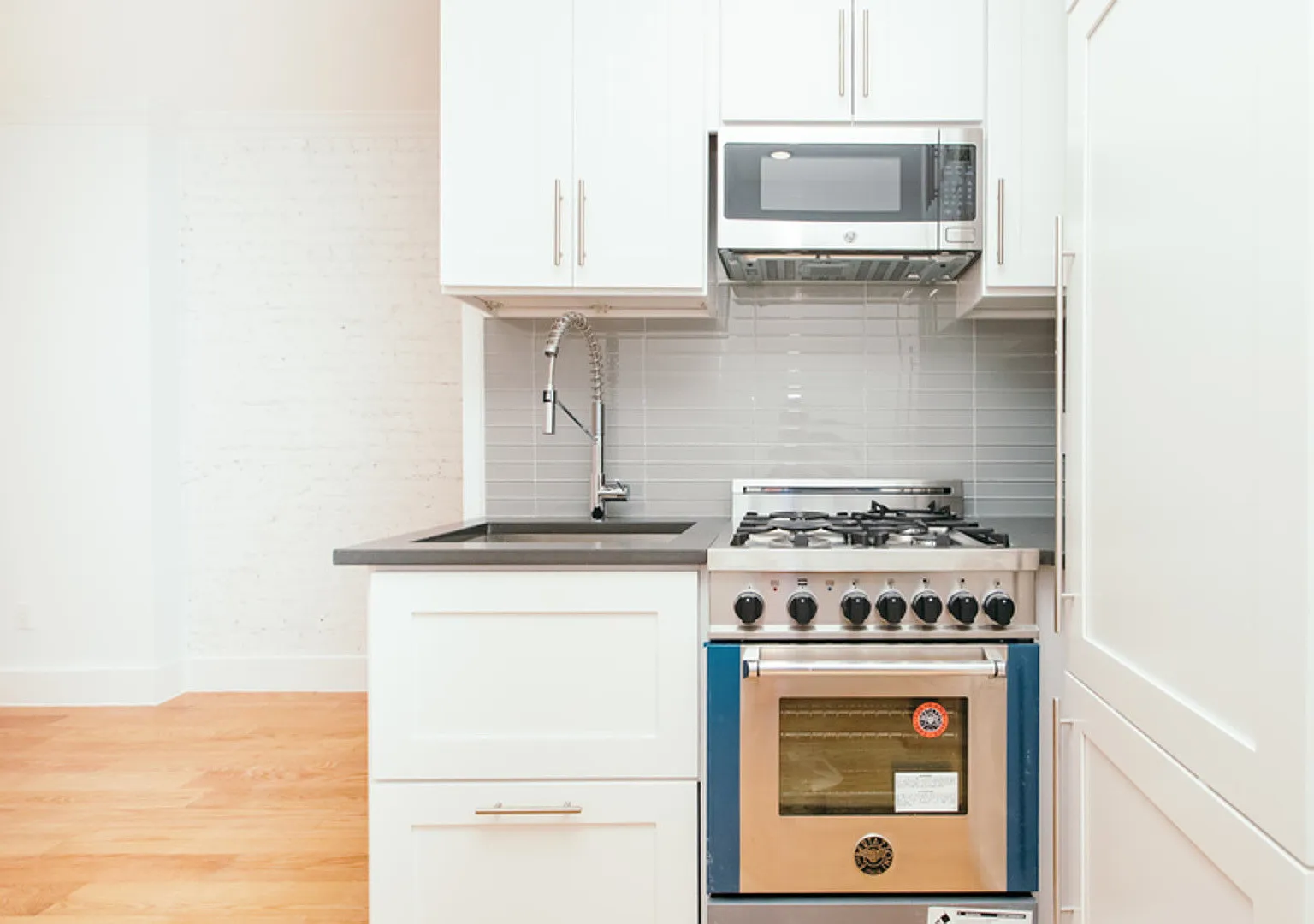 309 Washington Avenue — Photo 1