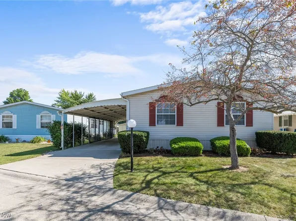 27202 Cook Rd Unit 128, Olmsted Twp, OH 44138