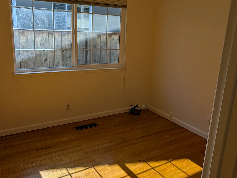 1021 Reed Ave — Photo 10