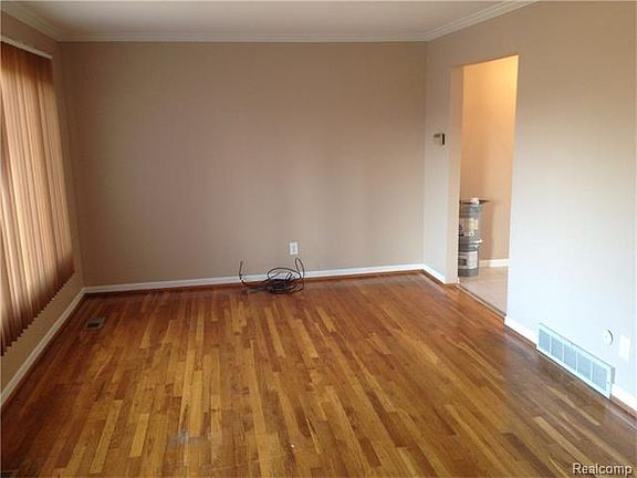 2nd image of 8154 San Marco Blvd
