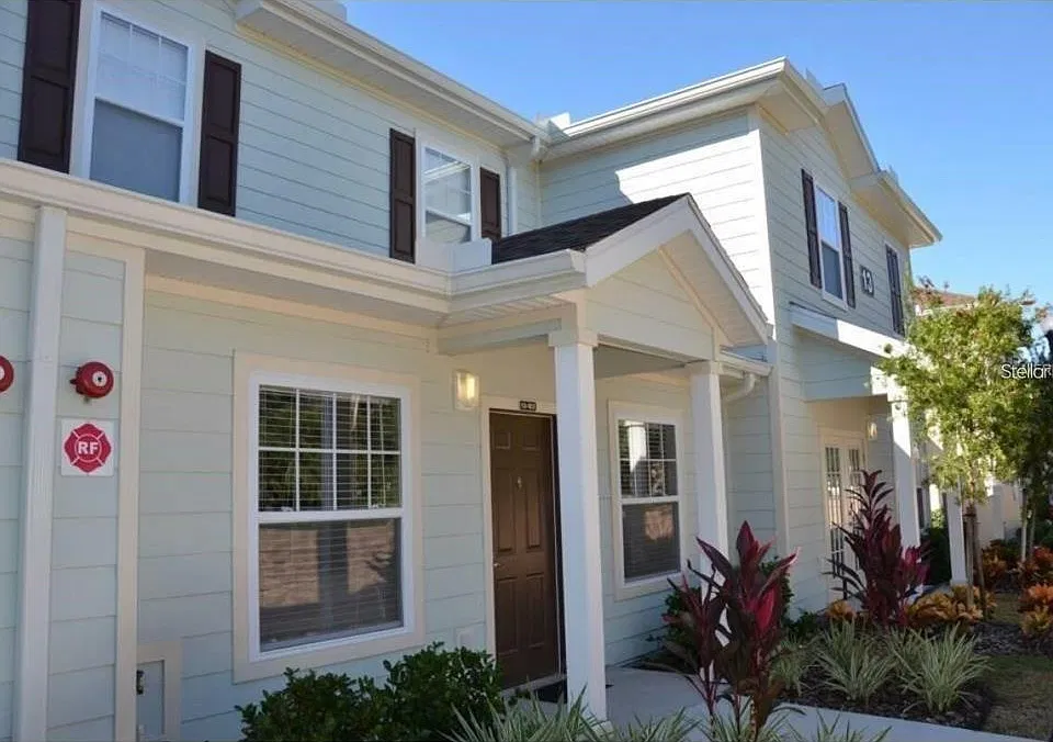 5350 Diplomat Ct #103