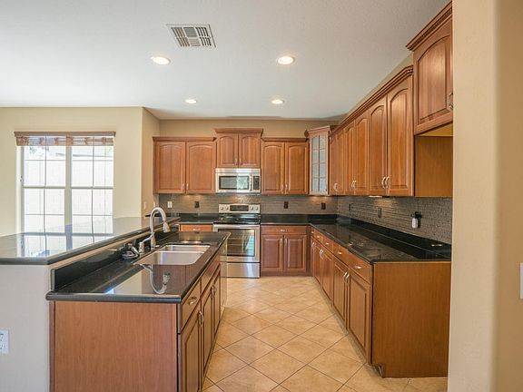 4th image of 3965 N Kibbey Ct