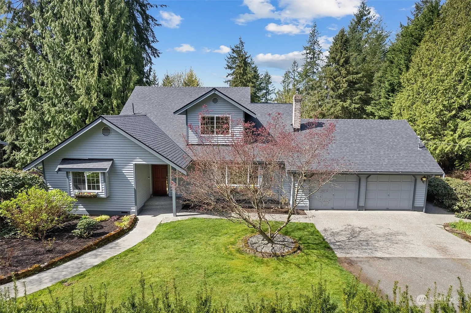 3716 159th Drive SE photo 1