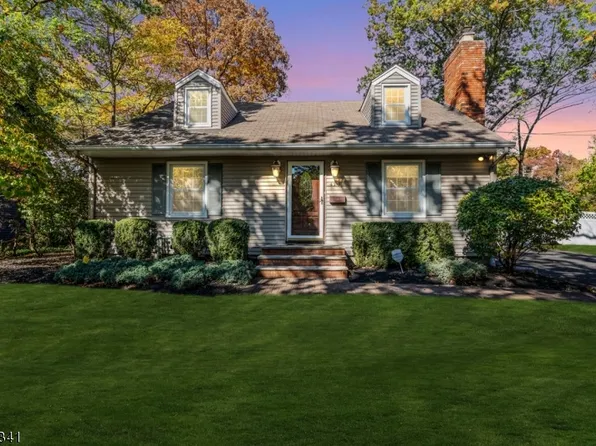 477 La Grande Ave, Fanwood Boro, NJ 07023