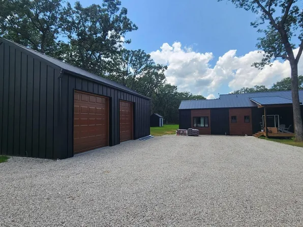 31717 Whiteman Rd, Mora, MO 65345