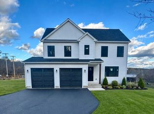 512 Fuller St, Ludlow, MA 01056