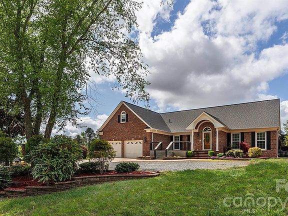 3rd image of 8219 Starnes Randall Rd