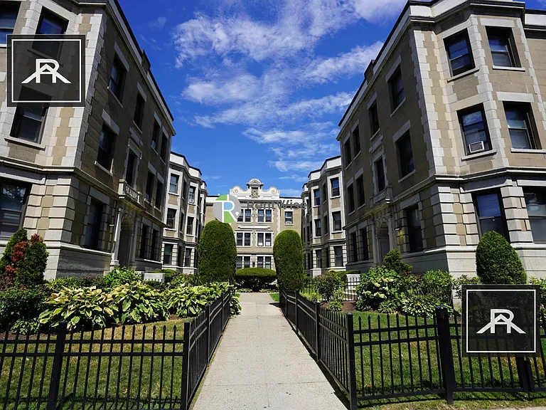74 Gardner St #D6 — Photo 22