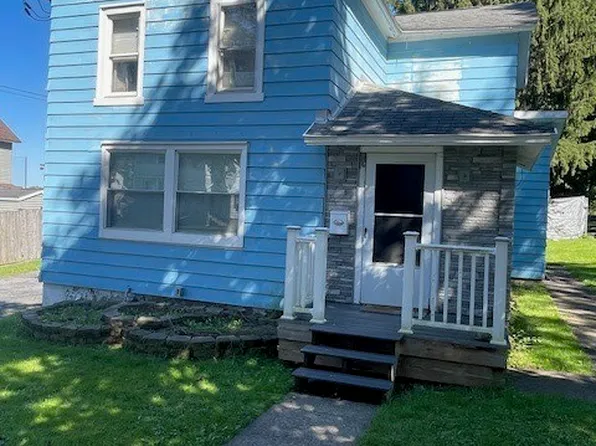 126 N Division St, Auburn, NY 13021