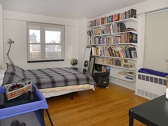 Rented by LoHo Realty