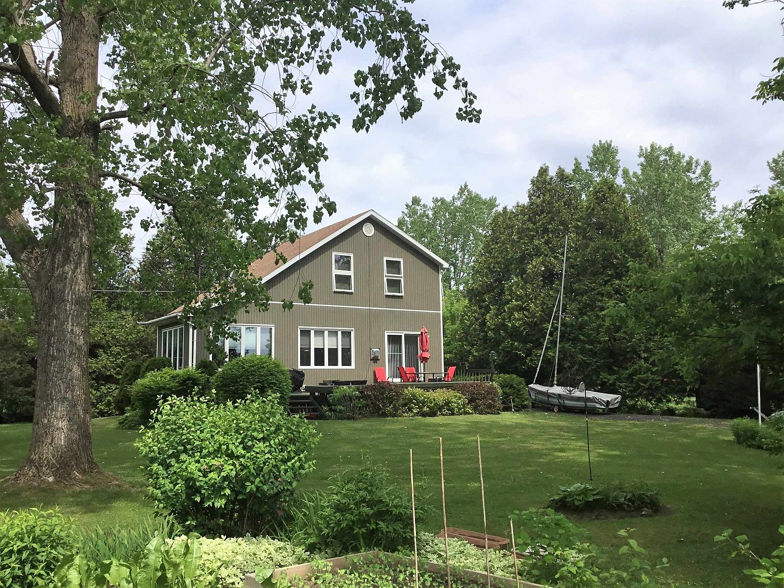 83 Access Road, Isle La Motte, VT 05463 Zillow
