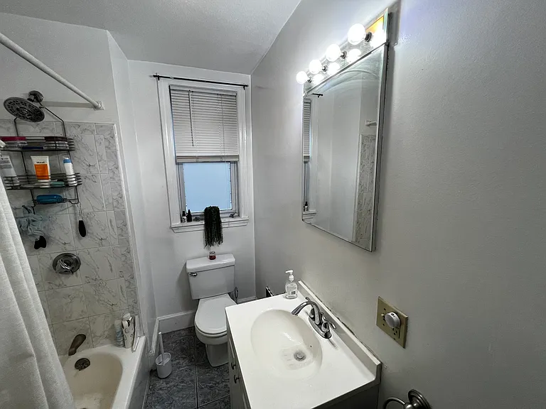 17 Dow St #2 — Photo 30