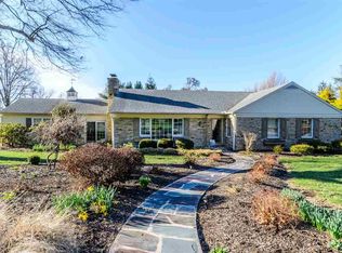 981 Somerset Ln, York, PA 17403