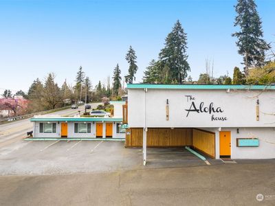 2460 NE Northgate Way, Seattle, WA, 98125