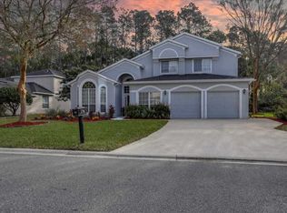 8987 Hampton Landing Dr E, Jacksonville, FL 32256