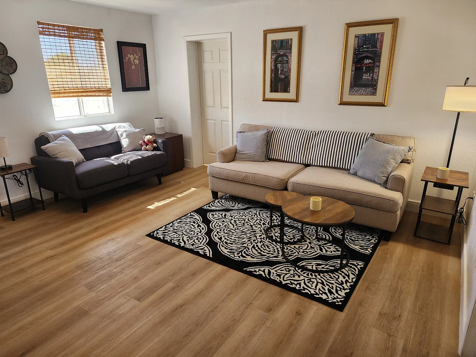 2 bed, 950 sqft, $2,300 — Photo 1