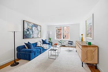 153 Bennett Avenue, #3E