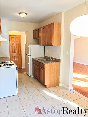 Rented by Astor Realty | media 11