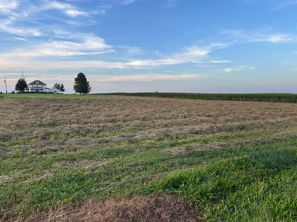 2000 Road Rd S, Herscher, IL 60941