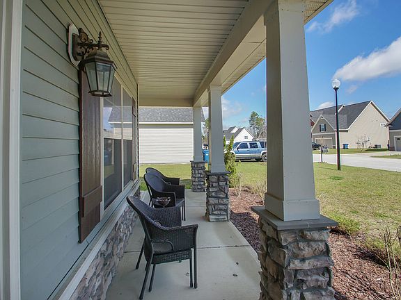 4th image of 426 Cyrus Thompson Dr