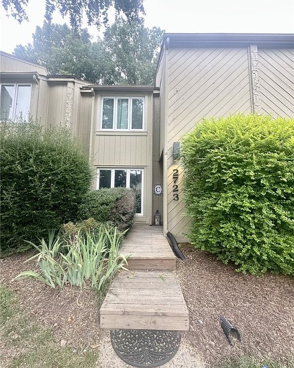 1st image of 2723 Spinnaker Ct