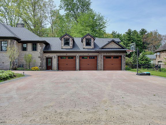 5th image of 9082 Ferne Dr