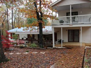 500 Sills Peninsula Rd, Shirley, AR 72153