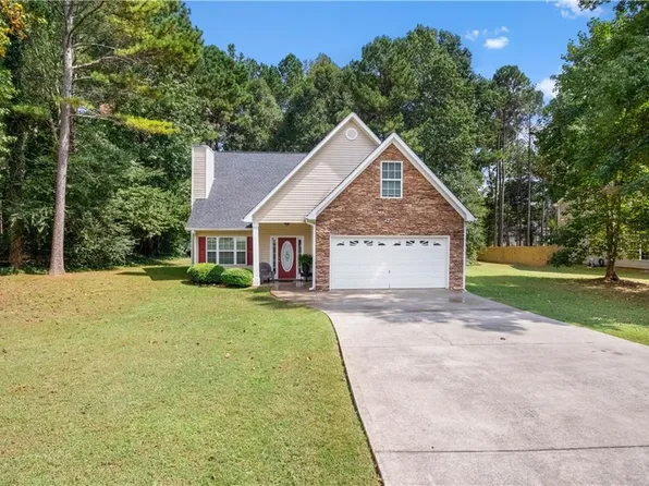 216 Stonewood Ct, Temple, GA 30179