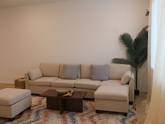 5th image of 2711 Misty Meadow Ln