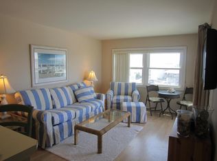 1102 Lumina Ave N APT D2, Wrightsville Beach, NC 28480