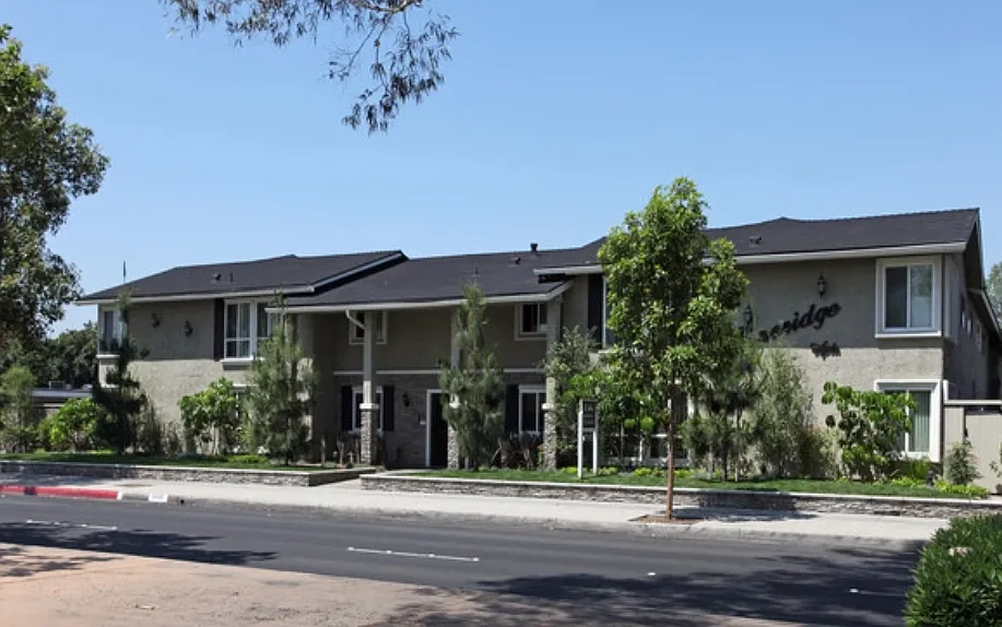 Pine Ridge Apartments — Photo 4