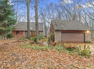 8032 Chapel Rd, Niles, MI 49120