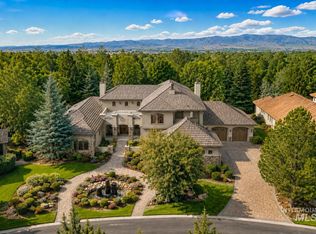 1020 W Shearwater Ln, Eagle, ID 83616