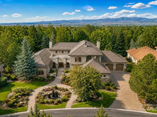 1020 W Shearwater Ln, Eagle, ID 83616