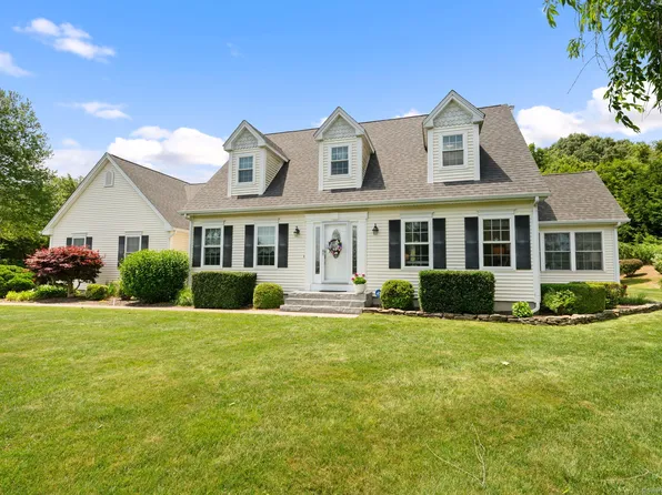 5 Wheeler Farm Road, Preston, CT 06365