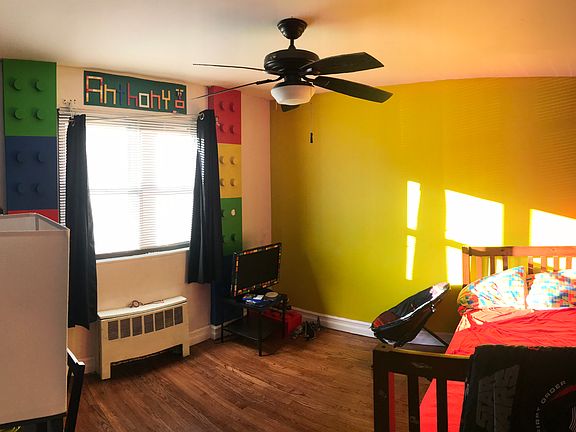5th image of 8206 155th Ave #1