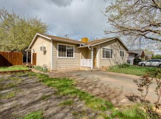 2320 Saturn Skyway, Redding, CA 96002