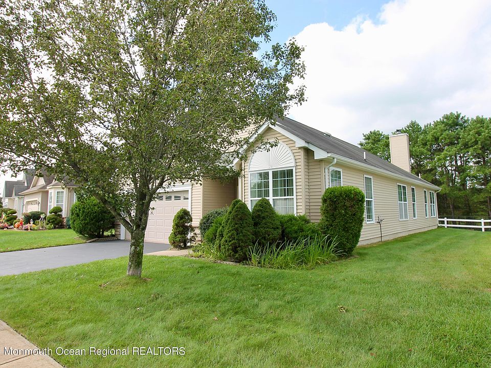 37 Country Walk Boulevard, Whiting, NJ 08759 MLS 22327296 Zillow