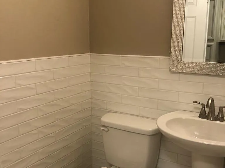 101 E Broad St #2 — Photo 5