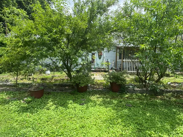 528 Browns Ferry Rd, Chattanooga, TN 37419
