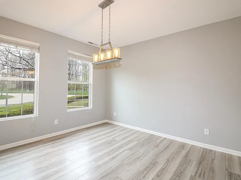 13539 Erlen Dr — Photo 52